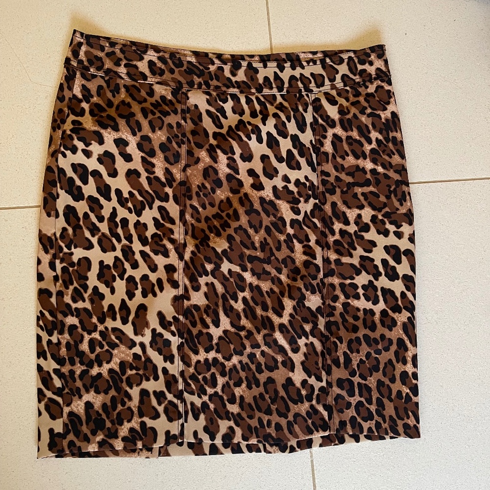 Cache Animal Print Skirt  121 EUC